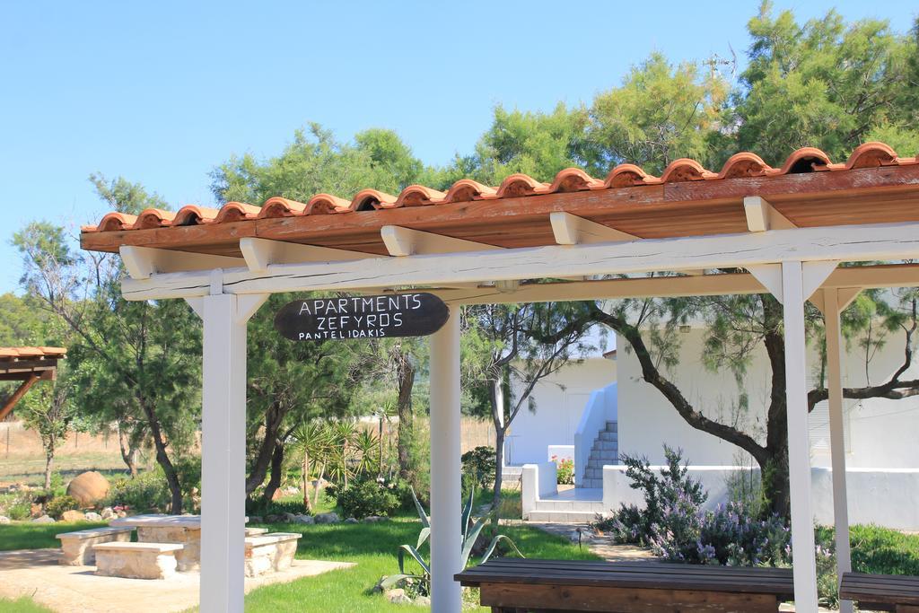 Zefyros Apartments And House Kíssamos Exterior foto